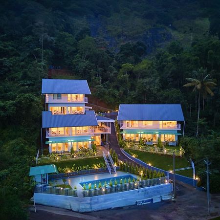 Ice Mist Pool Resort Munnar By Voye Homes Exterior photo
