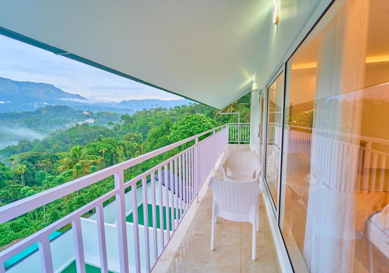 Ice Mist Pool Resort Munnar By Voye Homes Exterior photo